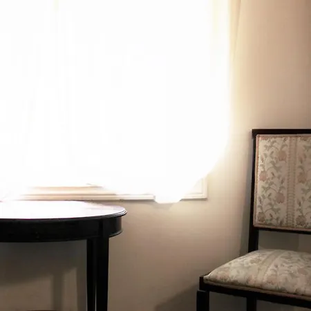 로마 어코모데이션 B&B