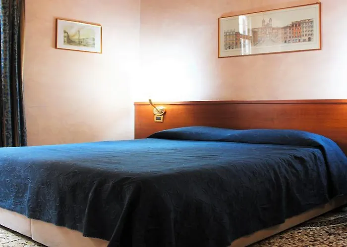 Rome Accommodation 2*