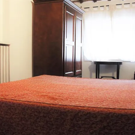 Rome Accommodation 2*