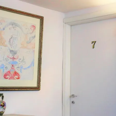 Rome Accommodation Рим