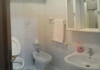 Rome Accommodation Oda ve Kahvaltı Roma