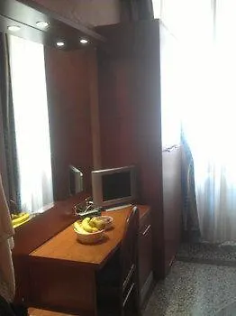 Rome Accommodation Рим