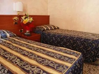 Oda ve Kahvaltı Rome Accommodation